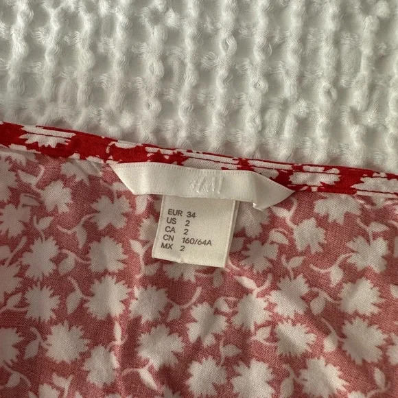 H&M Red Floral Romper - Picture 7 of 7